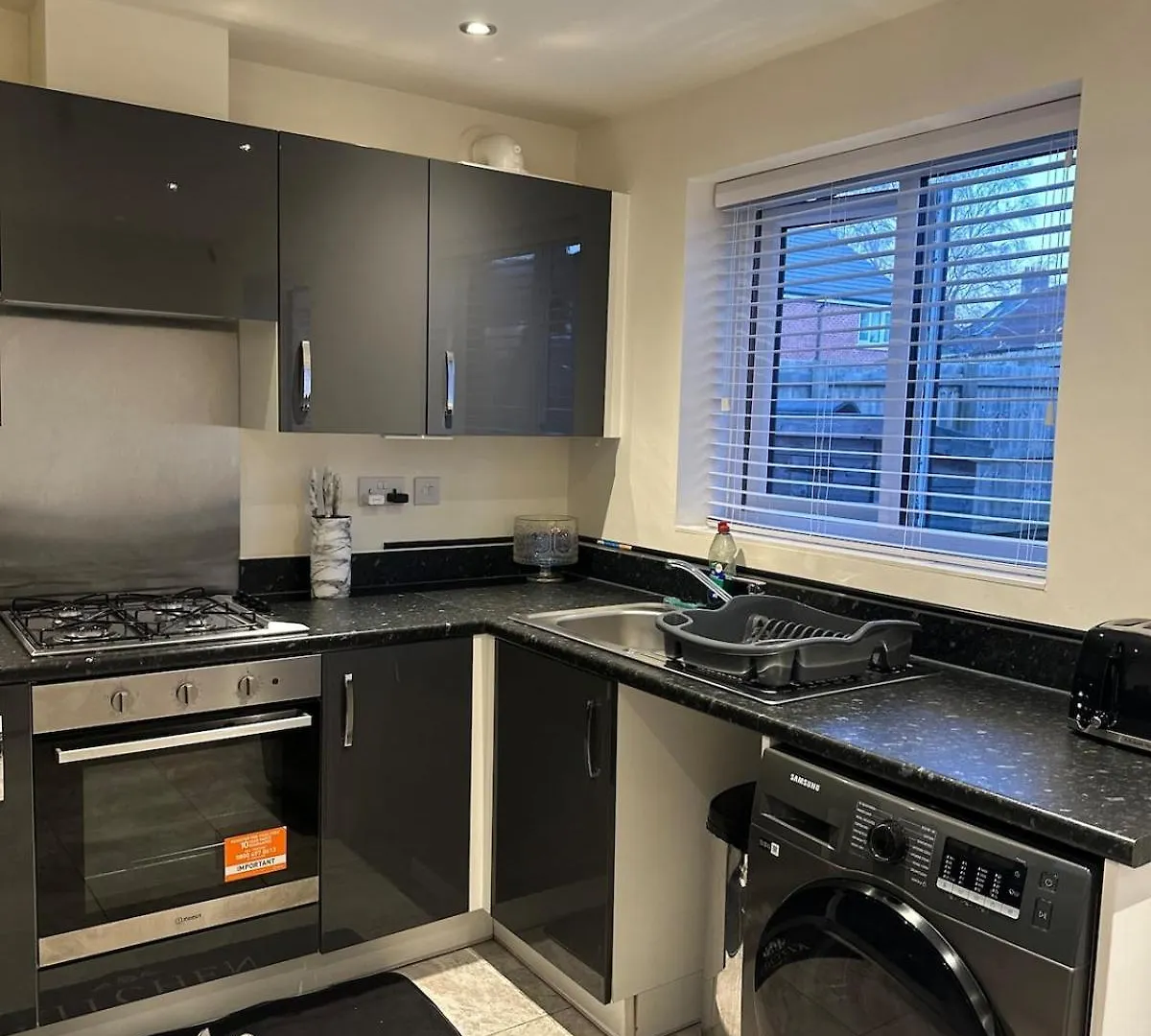 Jaleelas Luxury Home Liverpool Holiday home
