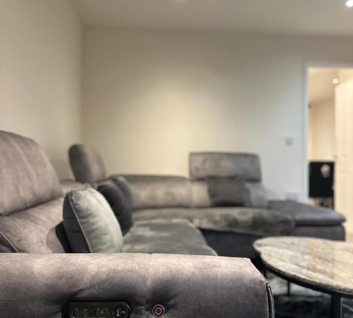 Jaleelas Luxury Home Λίβερπουλ Σπίτι διακοπών